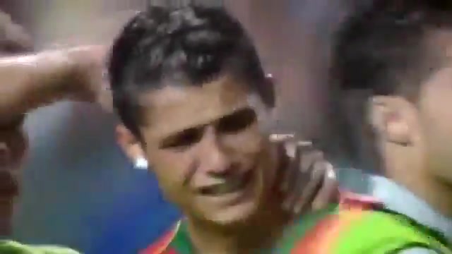  如今出局也淡然2004年欧洲杯被淘汰，C罗哭的非常伤心